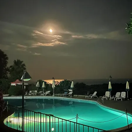 Alloggio per agriturismo Borgo San Biagio *