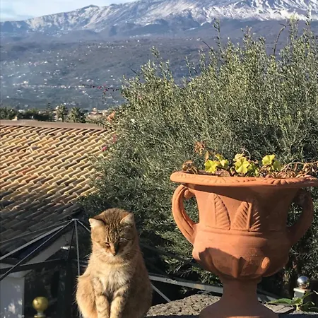 Borgo San Biagio Calatabiano
